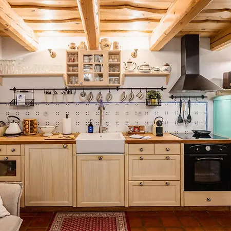 Days - Cozy House Near Castle With Desk And Balcony Σπίτι διακοπών Πράγα